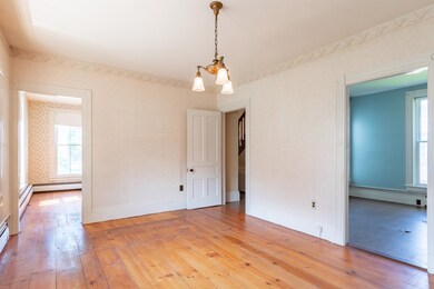 37 Spruce St, Concord, NH 03301 - photo 6