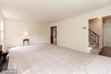 12644 Heming Ln, Bowie, MD 20716 - photo 4