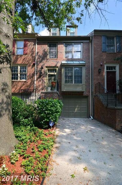 3844 Angelton Ct, Burtonsville, MD 20866 - photo 2