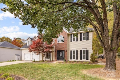 139 Nims Spring Dr, Fort Mill, SC 29715 - photo 2