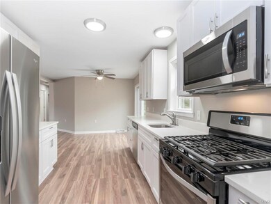 2315 Benders Dr, Bath, PA 18014 - photo 6