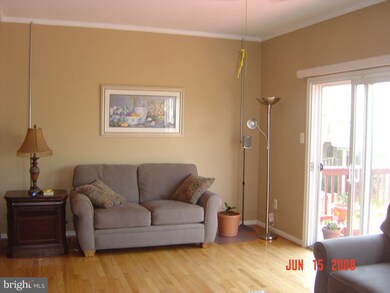 21217 Bunyan Cir, Germantown, MD 20876 - photo 5