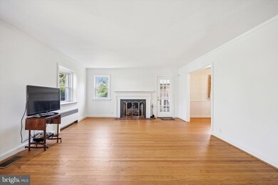 2350 Winding Way, Drexel Hill, PA 19026 - photo 3