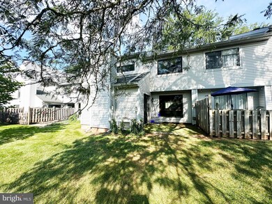 602 Independence Dr unit CONDO 304, Harleysville, PA 19438 - photo 4