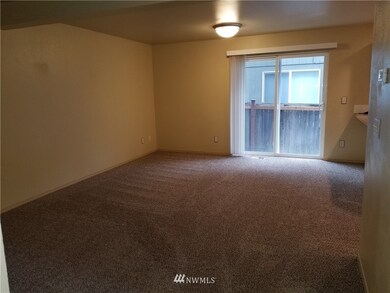 Open concept living room or living room with dinning area