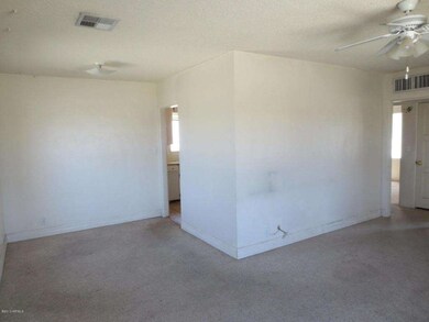 great room (3)