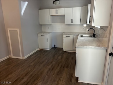 133 S Main St, Tuscarawas, OH 44682 - photo 4