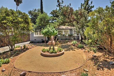 22528 Avenue San Luis, Woodland Hills, CA 91364 - photo 2