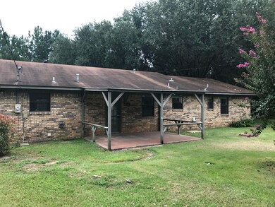 163 Cedar Ln, Laurel, MS 39443 - photo 3