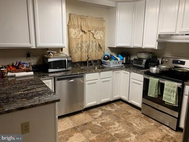 9228 Howland Rd, Laurel, MD 20723 - photo 3