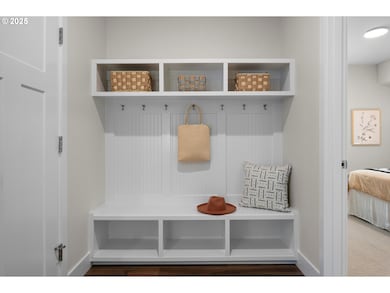 Entrance/Foyer
