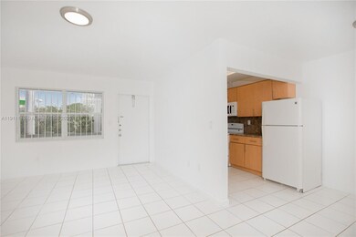 1060 NE 78th St unit 10, Miami, FL 33138 - photo 3
