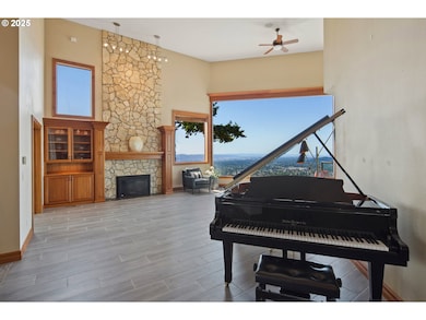 10801 SE Ridgeway Dr, Happy Valley, OR 97086 - photo 7