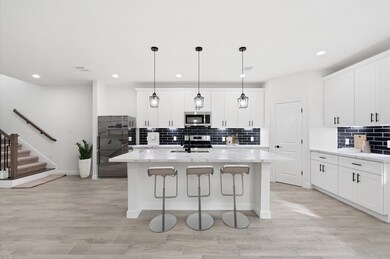 1073 Saint Clair St, Houston, TX 77088 - photo 5