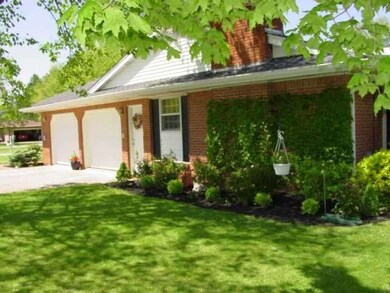 2047 N Brookside Blvd, Genoa, OH 43430 - photo 6