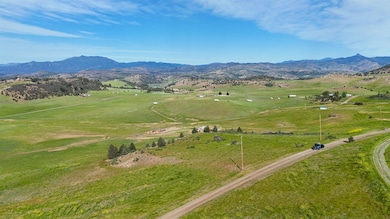 unit 3 Lot 181 Lakeview Rd unit 3, Hornbrook, CA 96044 - photo 2