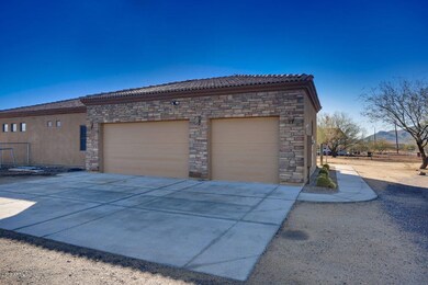 13_Garage_13