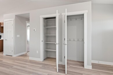 4224 N 2375 W-16
