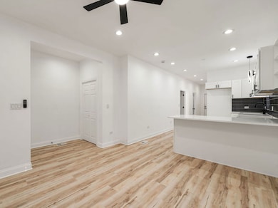 7337 S Green St, Chicago, IL 60621 - photo 3