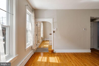 4577 Baker St, Philadelphia, PA 19127 - photo 6
