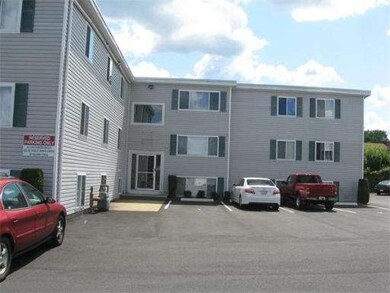 211 Glasgow St unit 1, Fall River, MA 02721 - photo 3