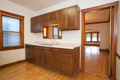 1421 East Ave, Berwyn, IL 60402 - photo 3