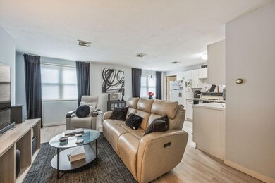 19-web-or-mls-433-main-st