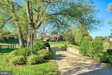 38678 Piggott Bottom Rd, Hamilton, VA 20158 - photo 4