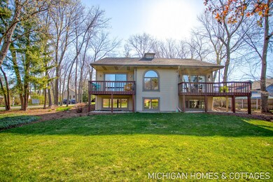 7-web-or-mls-660-crestview-st
