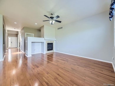 581 N Flat Rock Cir, Aurora, CO 80018 - photo 5