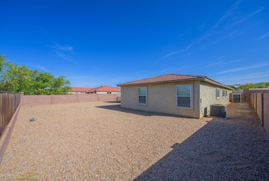 13586 backyard 2