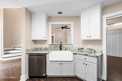 731 N Reeves Interior-16