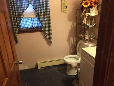 37 Carver St, Halifax, MA 02338 - photo 6