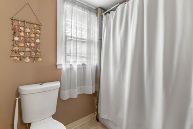 451 Andover St, Lowell, MA 01852 - photo 5