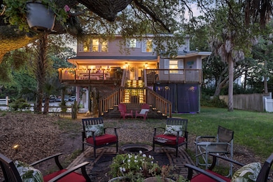 520 W Ashley Ave, Folly Beach, SC 29439 - photo 3