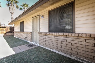 725 N 92nd Pl-7