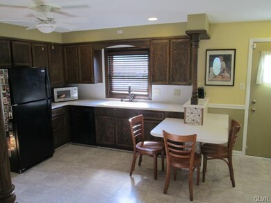 839 Zion Church Rd, Hamburg, PA 19526 - photo 7