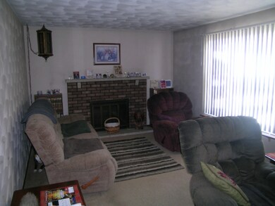 Maple Road 007