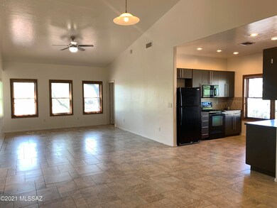 1046 N 4th Ave unit 2, Tucson, AZ 85705 - photo 6