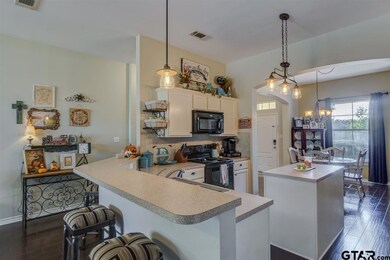 5906 5906 Mesquite Dr, Tyler, TX 75707 - photo 2