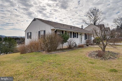 1520 Ridge Ave, Reading, PA 19607 - photo 5