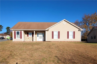 2101 Owens St, Greensboro, NC 27405 - photo 2