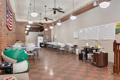 427 Main St, La Crosse, WI 54601 - photo 4