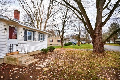 10 John St, Easthampton, MA 01027 - photo 5