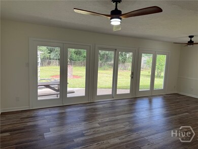 708 Windsor Rd, Savannah, GA 31419 - photo 4