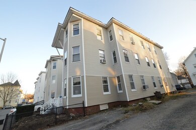 9 Townsend St, Worcester, MA 01609 - photo 6