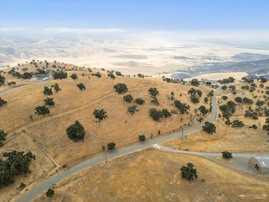 0 Dapple Grey Ct unit Lot15 9993163, Tehachapi, CA 93561 - photo 2
