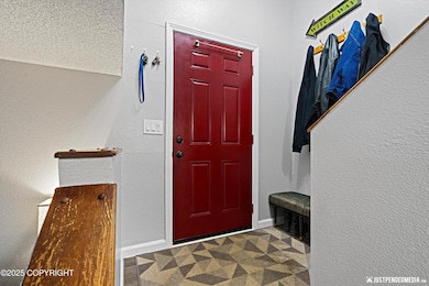 3618 Aldren Cir, Anchorage, AK 99517 - photo 5