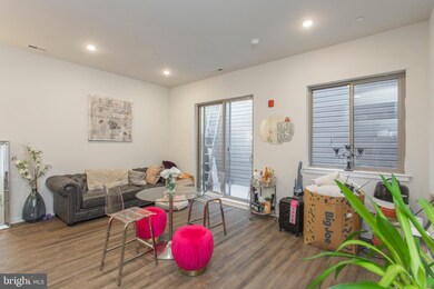 311 W Main St unit 101, Lansdale, PA 19446 - photo 4