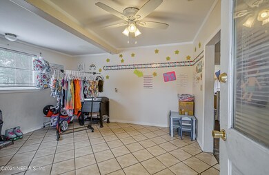 5463 Marcia Cir, Jacksonville, FL 32210 - photo 4